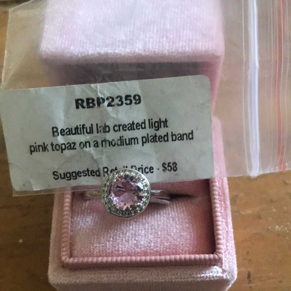 Ring bomb ring